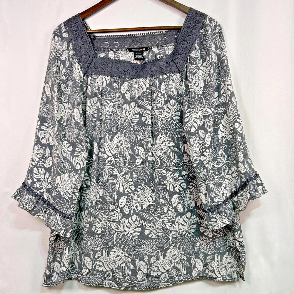 Robert Louis Women’s L Gray White Leaf Print Lace Neck Ruffle Sleeve Blouse
